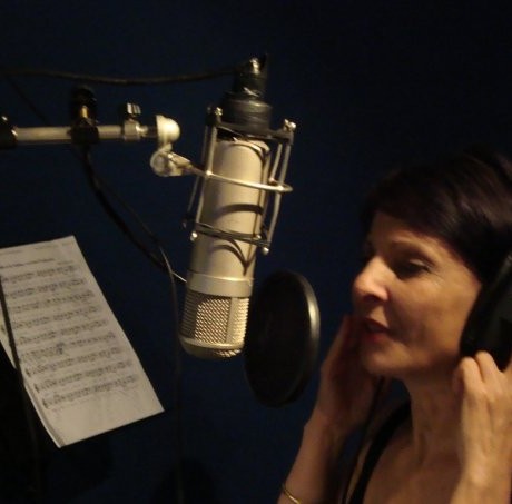 Léa Mimoun en studio à Paris (Février 2011)