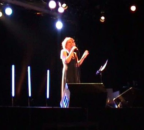 Léa Mimoun à l’Espace Icare, Issy-les-Moulineaux (Février 2008)